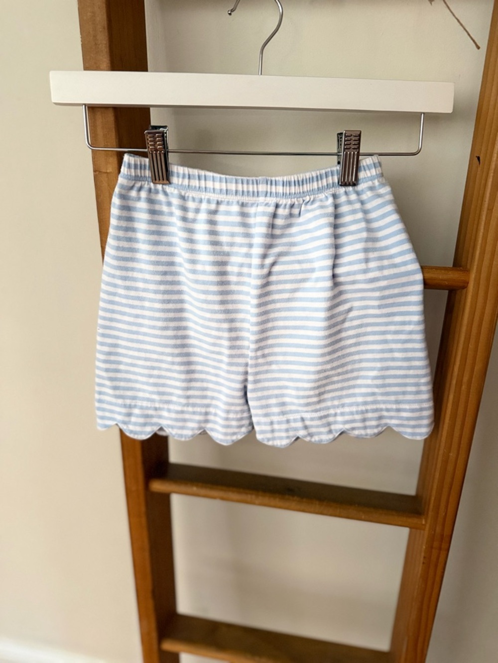 Ishtex Cotton Blue White Striped Scalloped Shorts